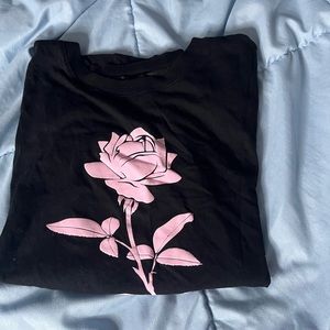 Rose T-shirt